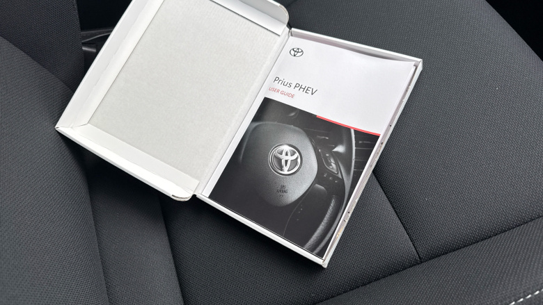 Toyota Prius 2.0 PHEV Design 5dr CVT Hatchback